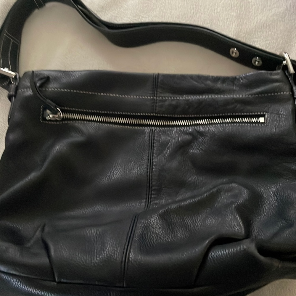 Coach Black Duffle Adjustable leather shoulder bag